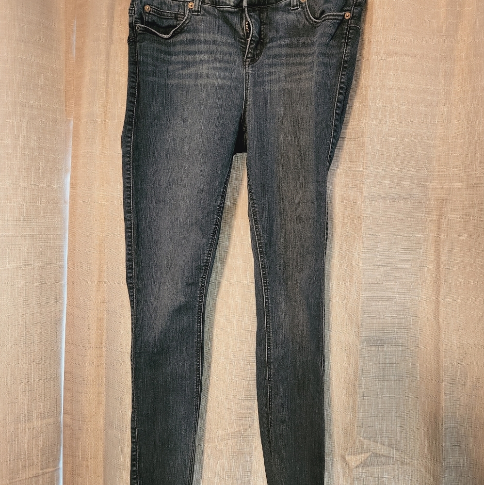 Torrid Bombshell Skinny 12R
